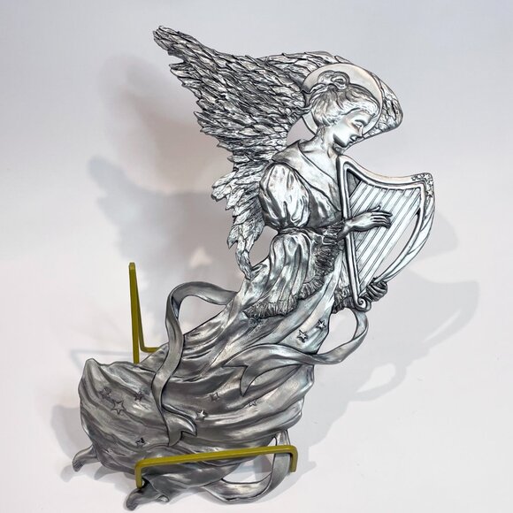 Vintage Solid Pewter Angels Wall Hangings Seagull Pewter Canada 1991 Set of 2 - Picture 2 of 7